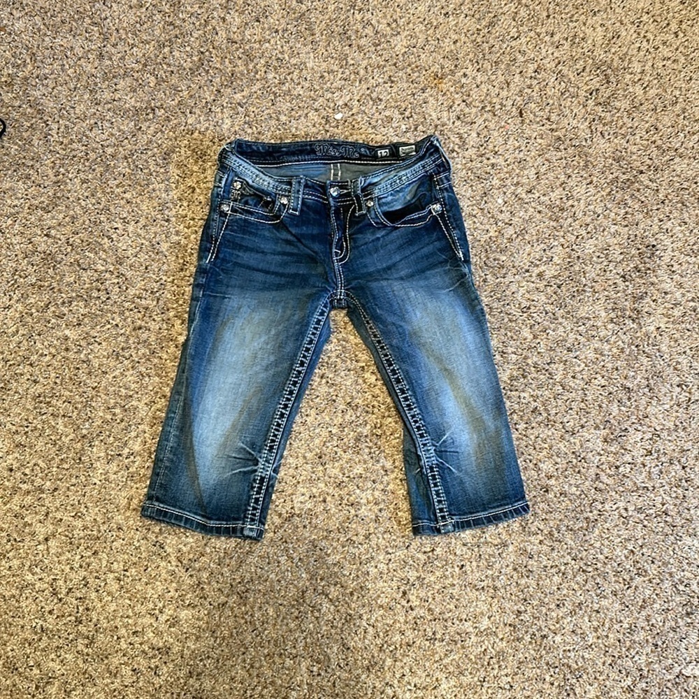 Miss me girls skinny Capri embroidered pants